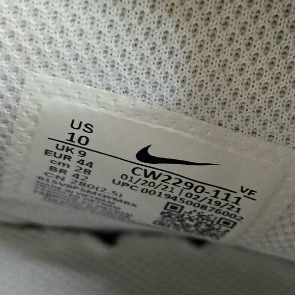 MSRP $130 Nike Air Force 1 High '07 Men's Shoes Sz 10 pre-owned Great condition - Picture 14 of 14